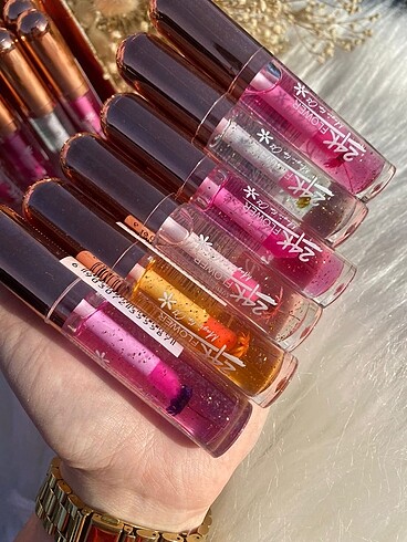  Beden Çiçekli Lipgloss