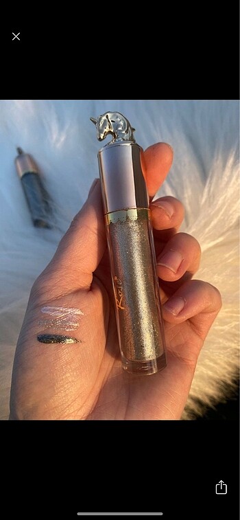 Simli eyeliner