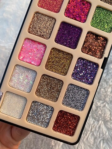 NYX Glitter paleti