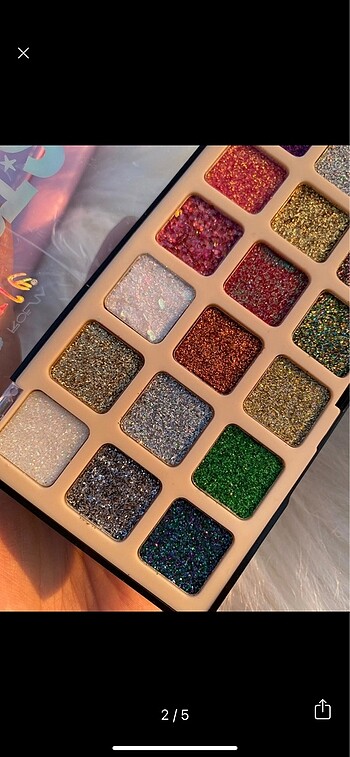 Revolution Glitter paleti