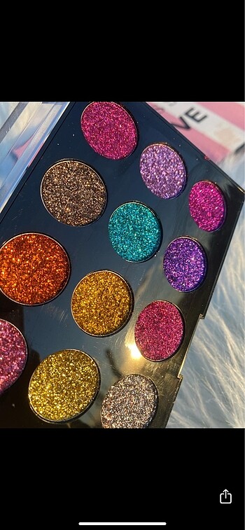 Revolution Glitter paleti