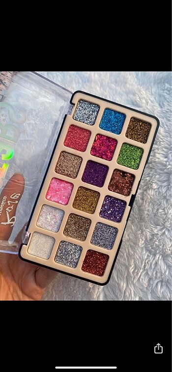 Glitter paleti