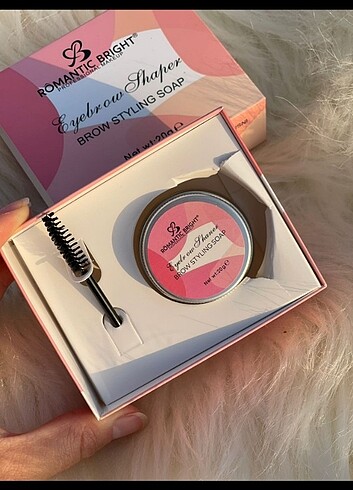 Kaş şekillendirici wax