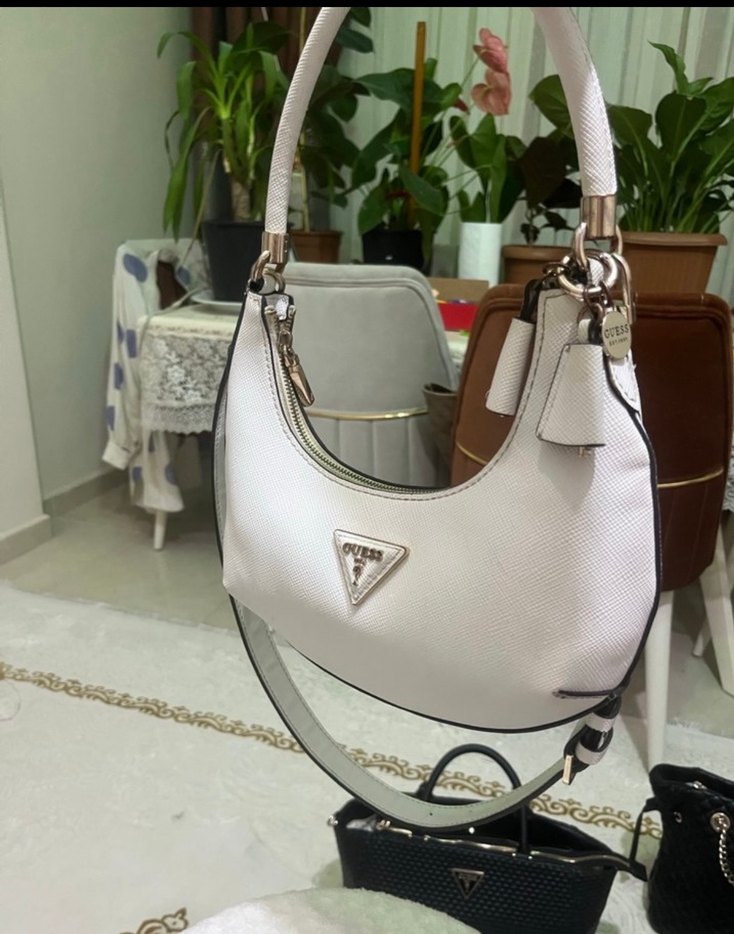 Guees Çanta - Görsel 2