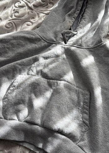 Gri Kapüşonlu Kadın Sweatshirt - Görsel 2