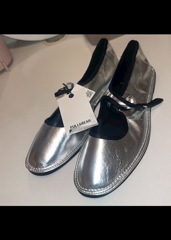 36 Beden Gri Metal Tokalı Blok Topuklu Kadın Babet Pull and bear