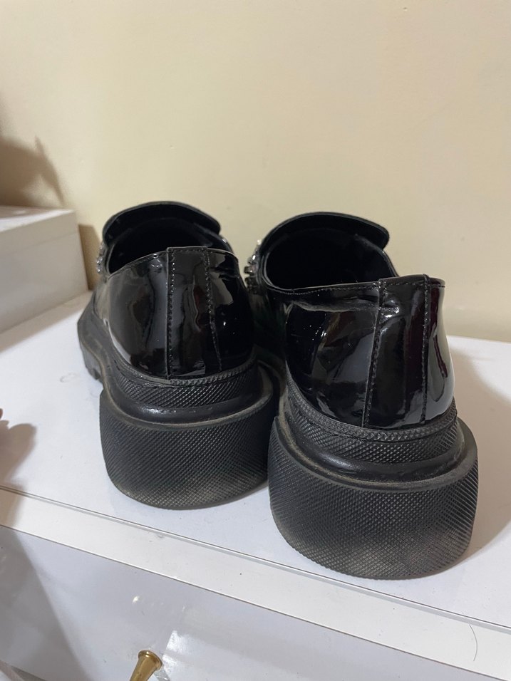 Tarz kız Siyah Parlak Taşlı Loafer Ayakkabı - Görsel 3