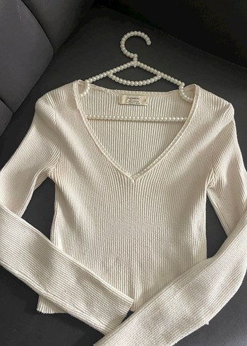 Beyaz V Yakalı İnce Triko Kadın Kazak Pull and bear - Görsel 2