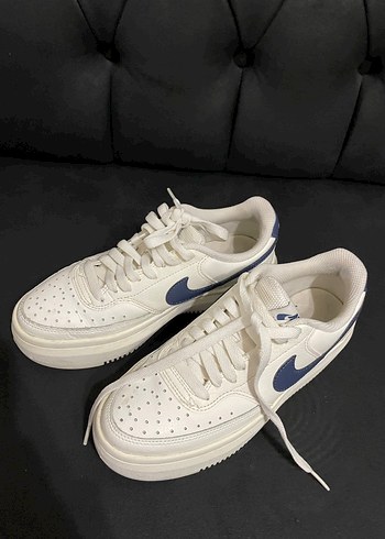 Nike spor ayakkabı - Görsel 2