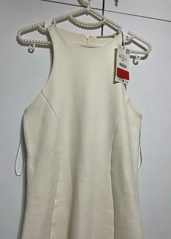 Beyaz halter  Yakalı Uzun Kadın Elbise Zara - Görsel 2