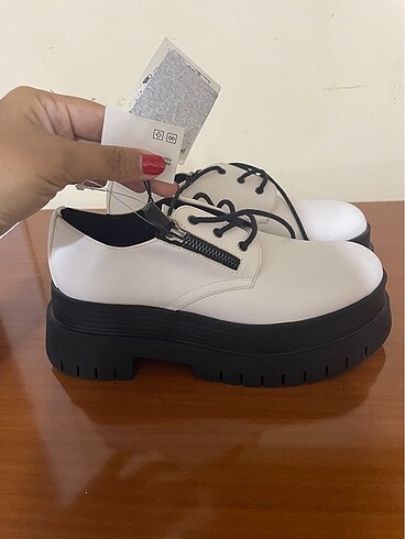 Bershka topuklu ayakkabı