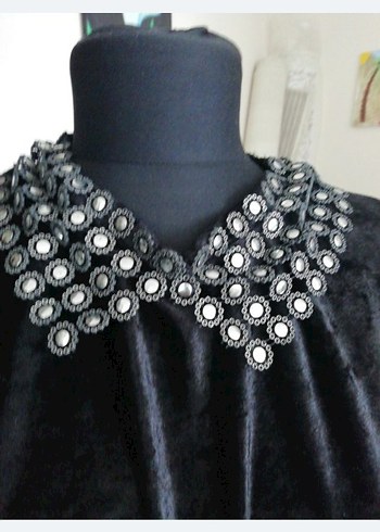 Pullu Siyah Kadın Bluz - Görsel 3