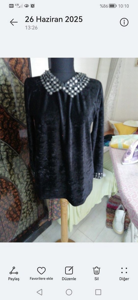 Pullu Siyah Kadın Bluz - Görsel 2