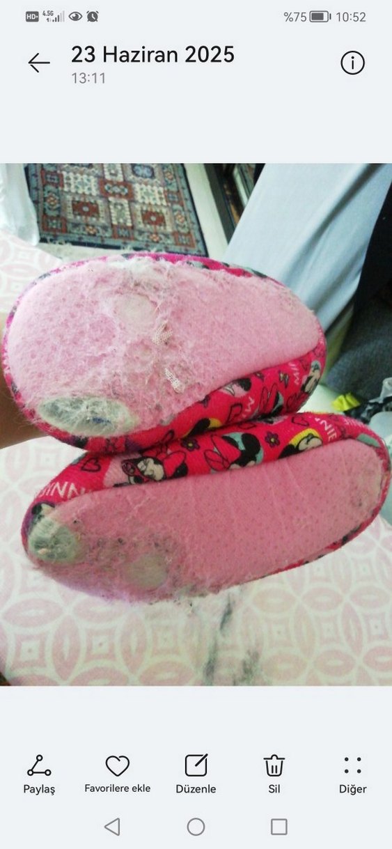 Kız Çocuk Pembe Minnie Kaydırmaz Ev Terliği - Görsel 4