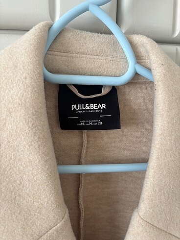 m Beden ten rengi Renk Pull Bear İnce Kaban