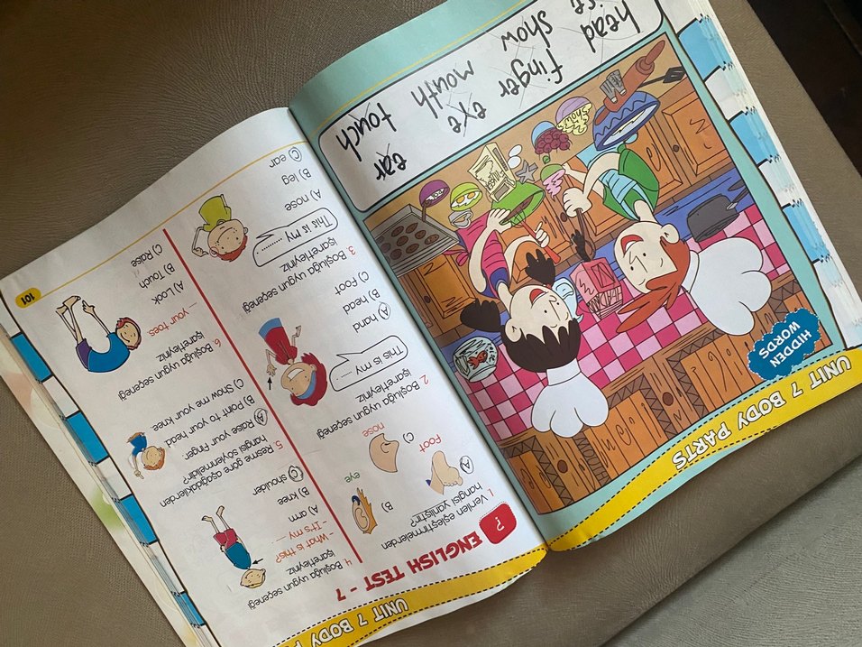 More and More 2 İngilizce Kitabı - Görsel 3