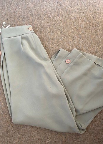 Pastel ton kumaş pantolon