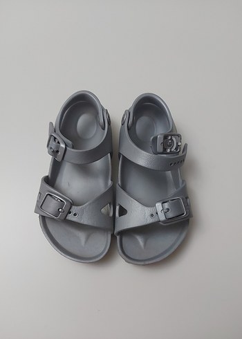 Gri Tokalı Erkek Çocuk sandalet