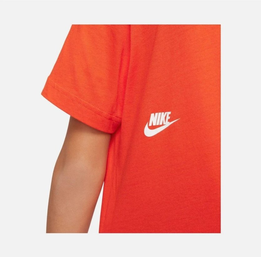 Nike Sportswear Essential Boxy Short-Sleeve Çocuk T-shirt - Görsel 5