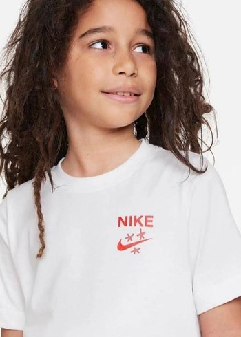 Nike Sportswear Big Çocuk T-shirt - Görsel 3