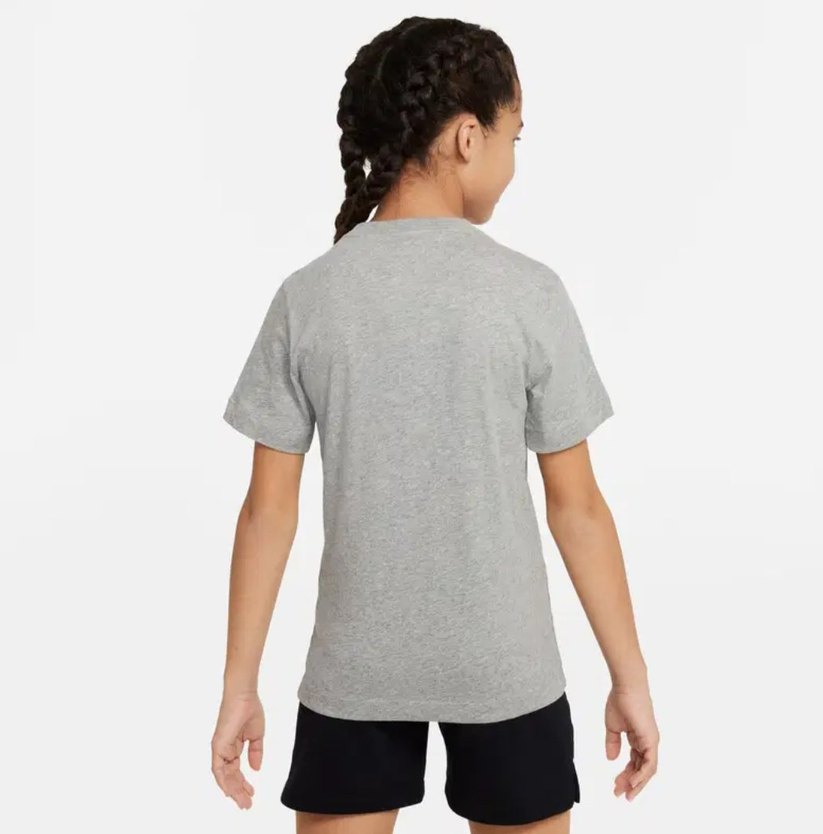 Nike Sportswear Core Brandmark Çocuk Gri T-Shirt - Görsel 2
