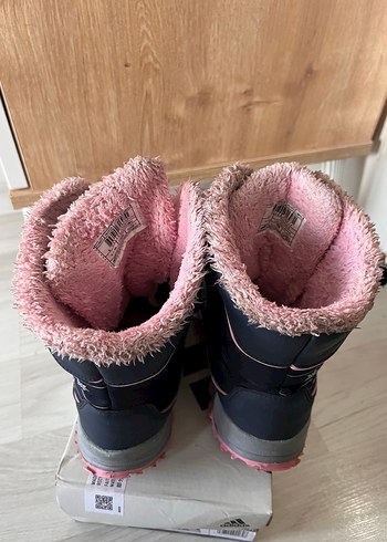 Kız Çocuk Pembe Baskılı Kaydırmaz Bot - Görsel 4