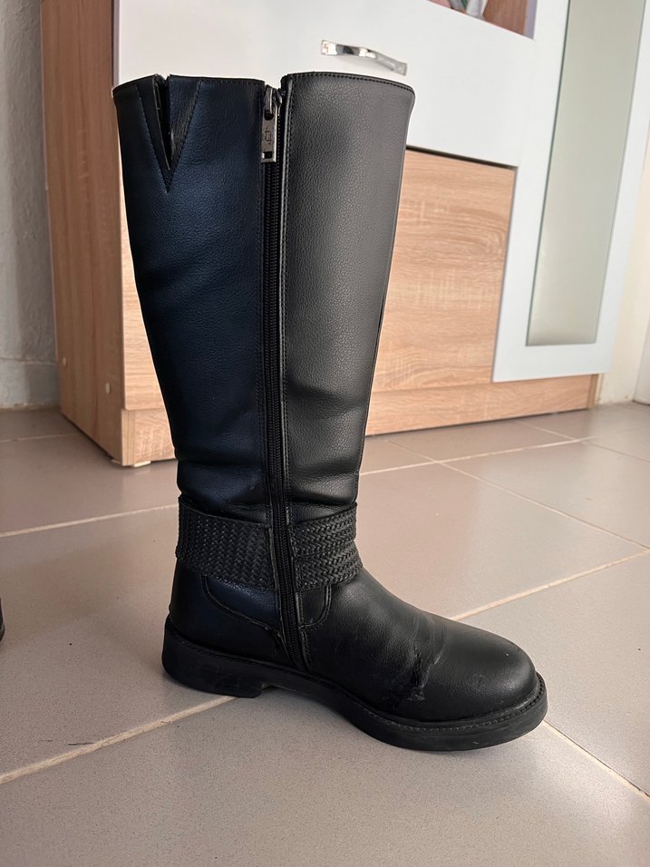 Siyah Deri Kadın Dizüstü Bot - Görsel 3