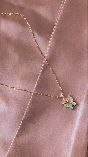 Butterfly kolye