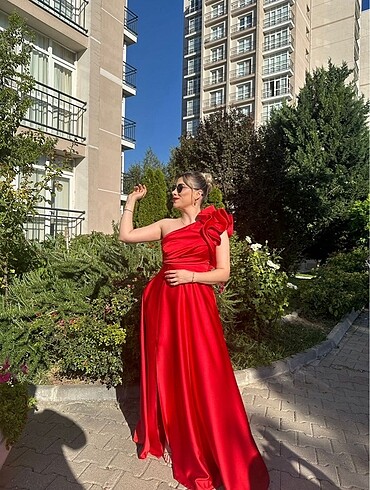 Diğer Çekim için giyilmiştir