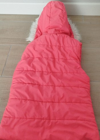 Kız Çocuk Parlak Pembe Kapüşonlu Yelek - Görsel 3