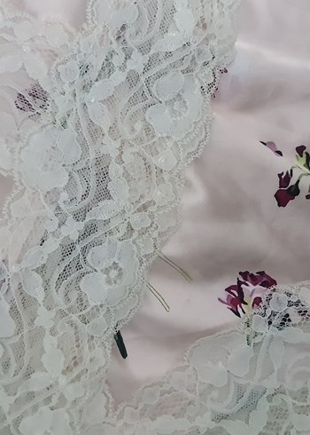 Dantelli Pembe Çiçekli Gecelik Sortlu Takim - Görsel 5