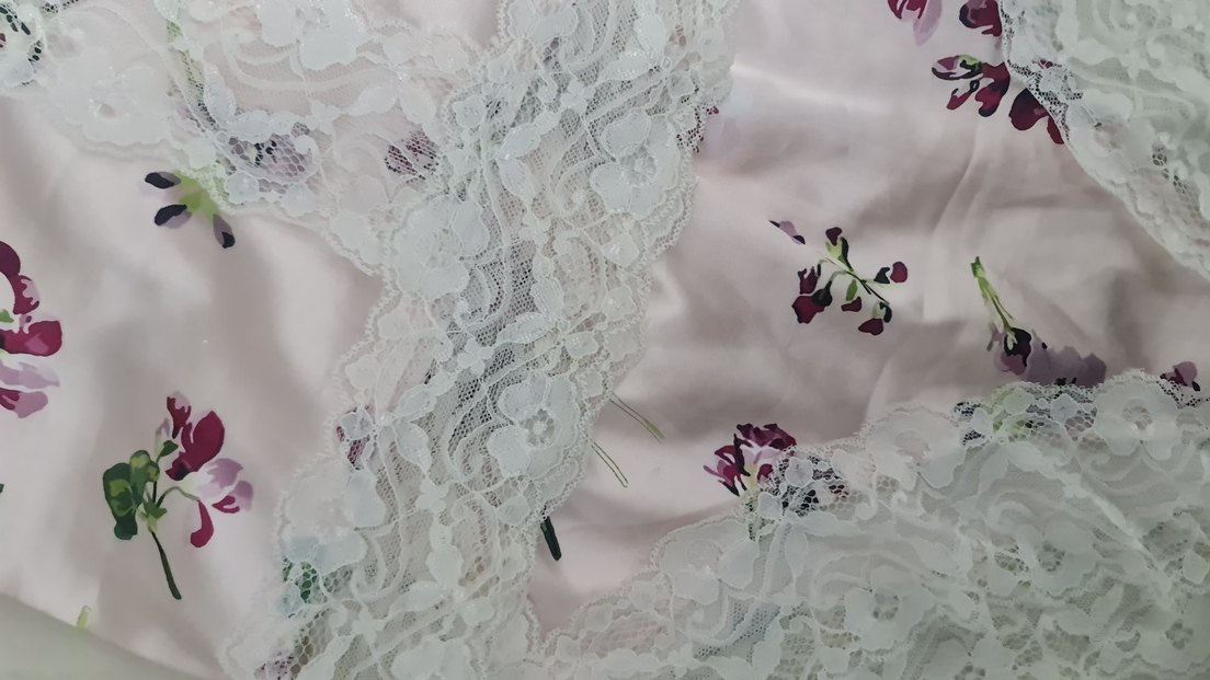 Dantelli Pembe Çiçekli Gecelik Sortlu Takim - Görsel 5