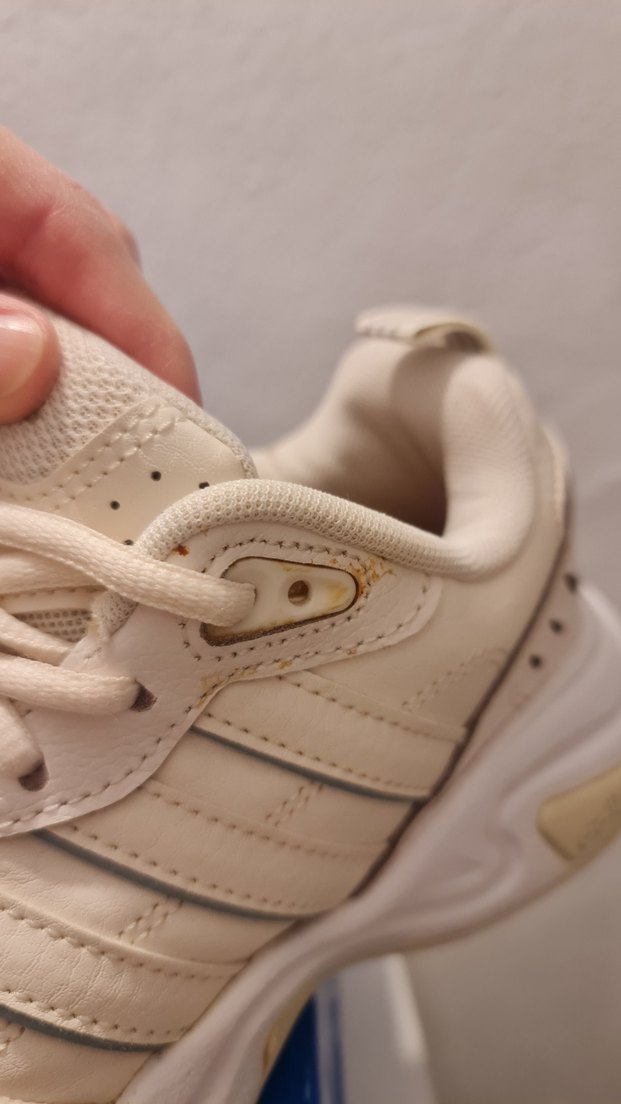 Beyaz Adidas Kadın Spor Ayakkabi - Görsel 4