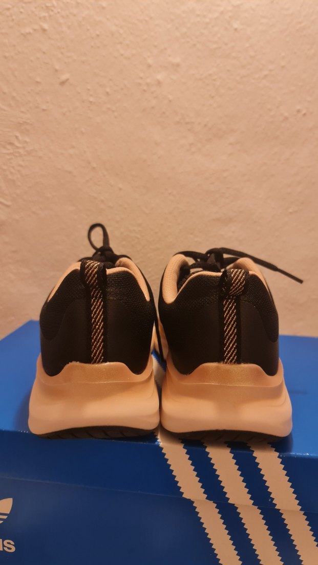 Skechers Siyah Kadın Spor Ayakkabı - Görsel 4