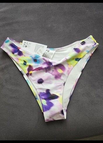 l Beden çeşitli Renk HM bikini altı