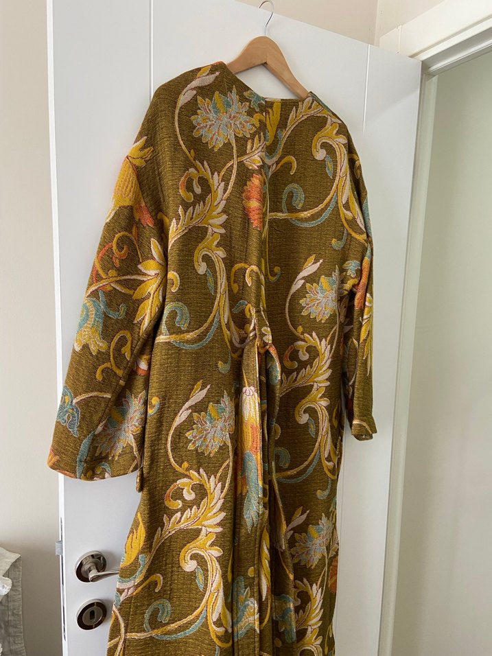 Uzun Desenli Kadın yün palto zara - Görsel 2