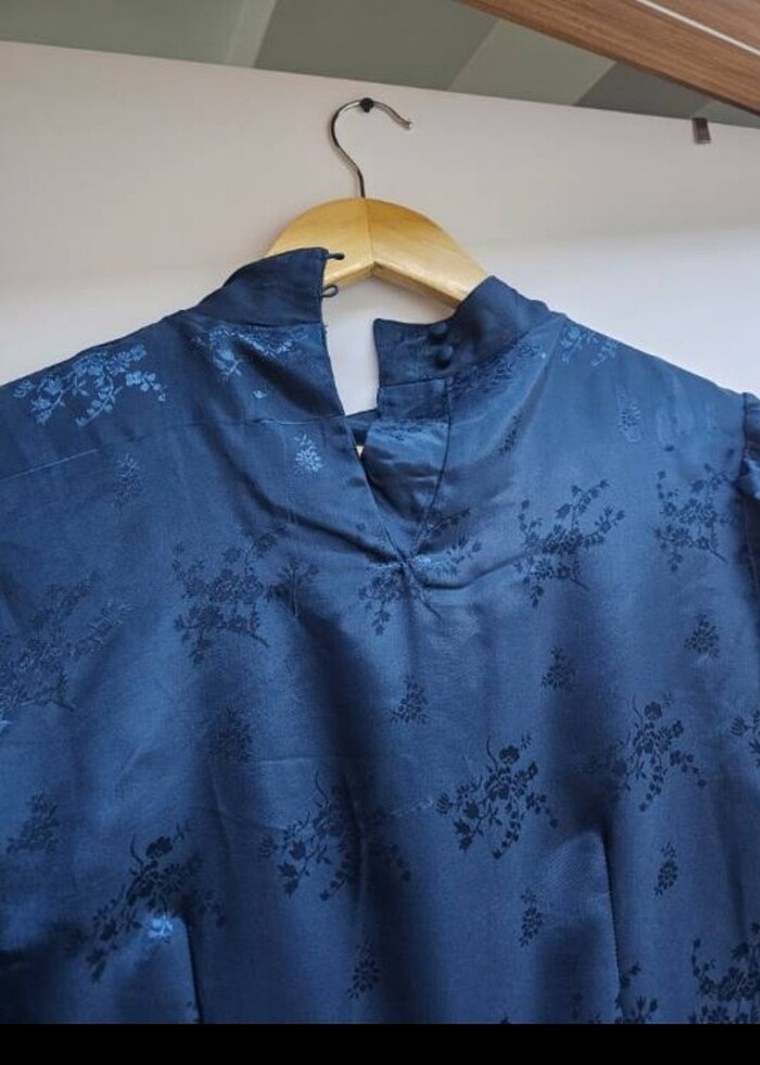 Yeşil elbise  - Görsel 3