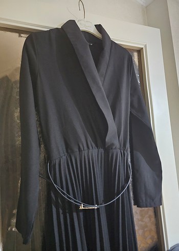 Siyah Pilili Uzun Kadın Elbise - Görsel 5