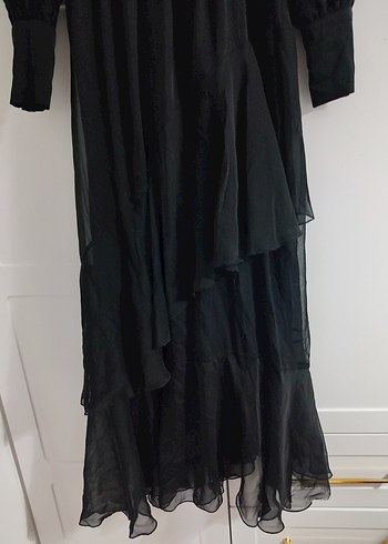 Abiye Uzun Siyah Gotik Fırfırlı Elbise