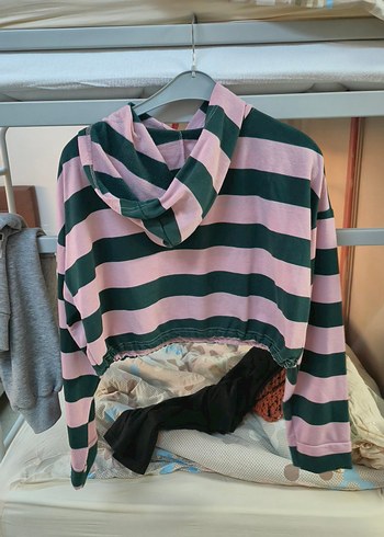 Kadın Pembe yeşil Çizgili Kapüşonlu Sweatshirt - Görsel 2
