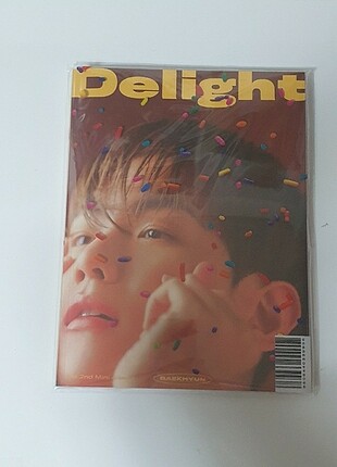 Baekhyun albüm içeriği postcard + büyük poster +yapıştırıcı 