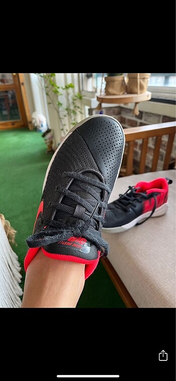 36 Beden siyah Renk NIKE ERKEK ÇOCUK SPOR AYAKKABI