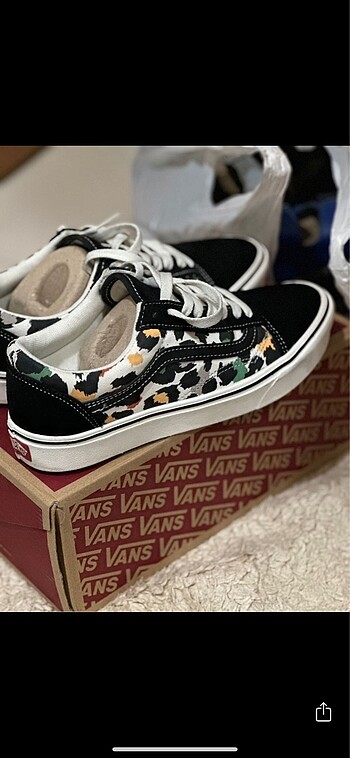 Tertemiz vans