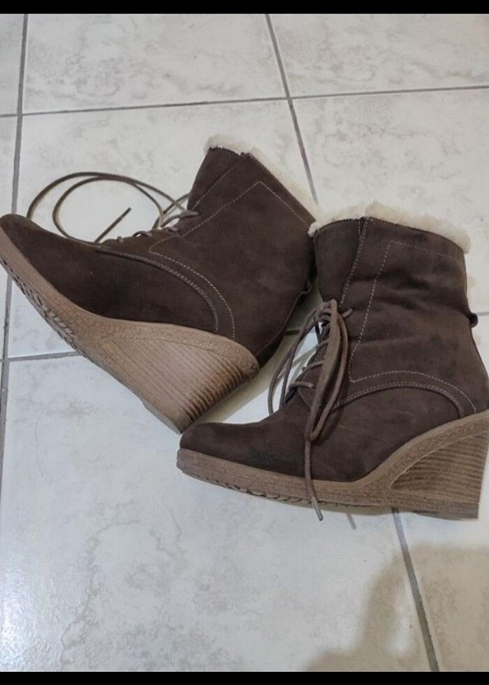 İçi tüylü rahat topuklu bot - Görsel 2