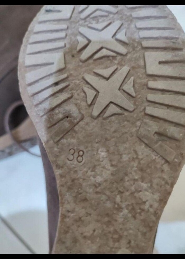 İçi tüylü rahat topuklu bot - Görsel 4