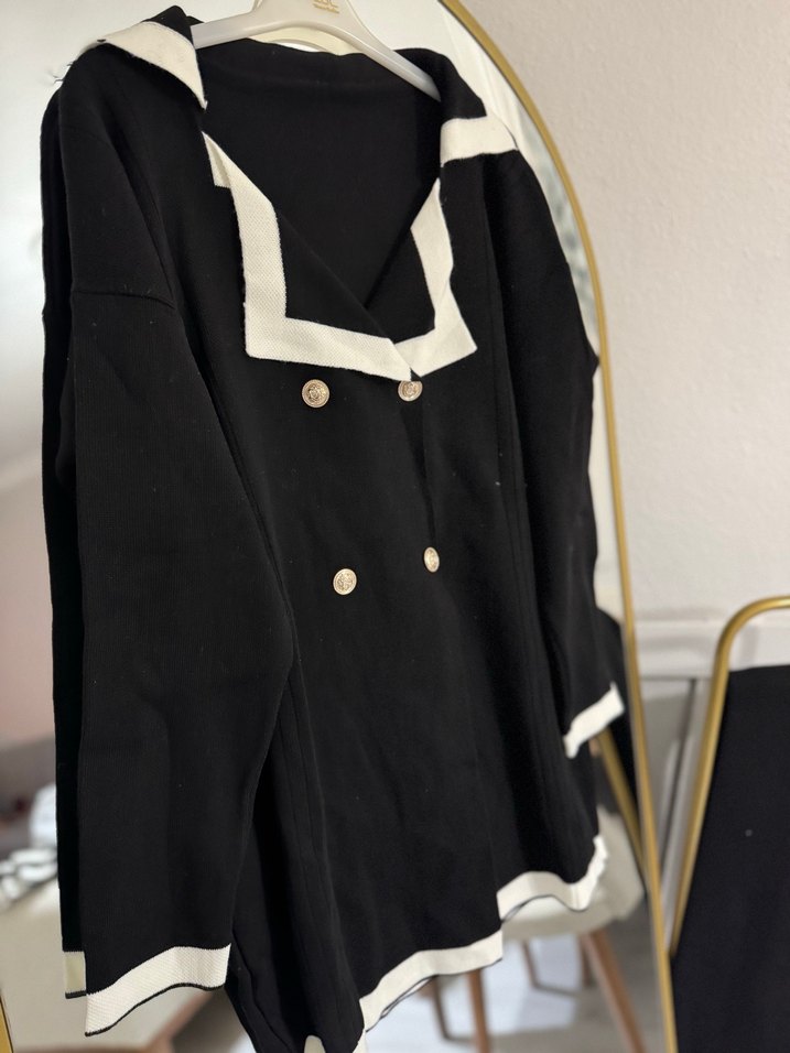 Şık Siyah-Beyaz Triko Takım  Ceket & Pantolon - Görsel 4