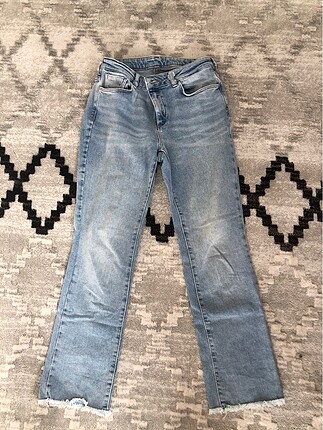 Kot jean pantolon ve bluz