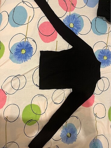 Siyah crop bluz