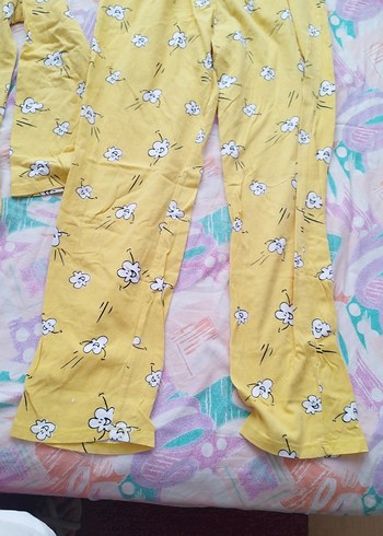 Sarı Desenli Kadın Pijama Takımı - Görsel 7