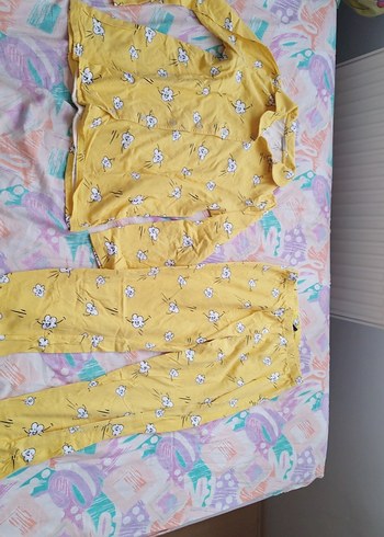 Sarı Desenli Kadın Pijama Takımı
